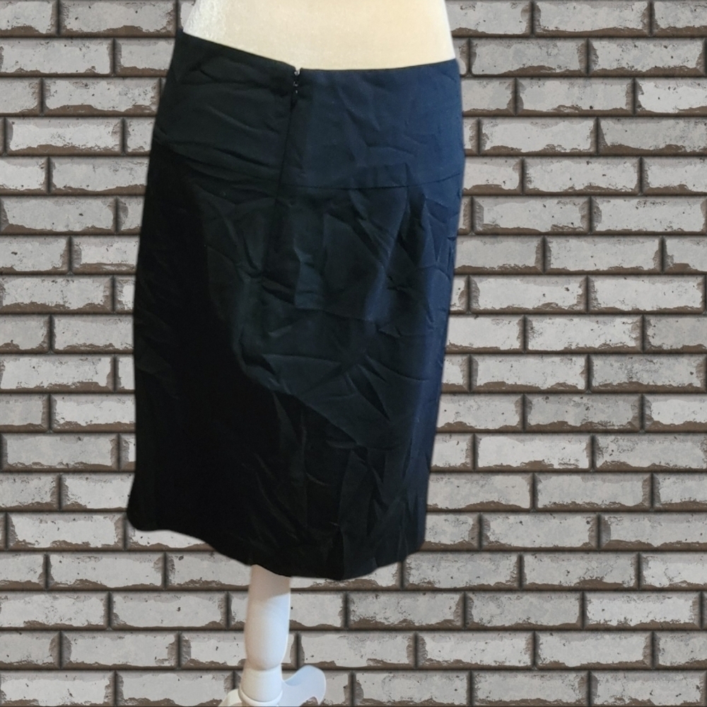 Banana Republic Skirt Size 12 Stretch Black Italian Wool Blend Career